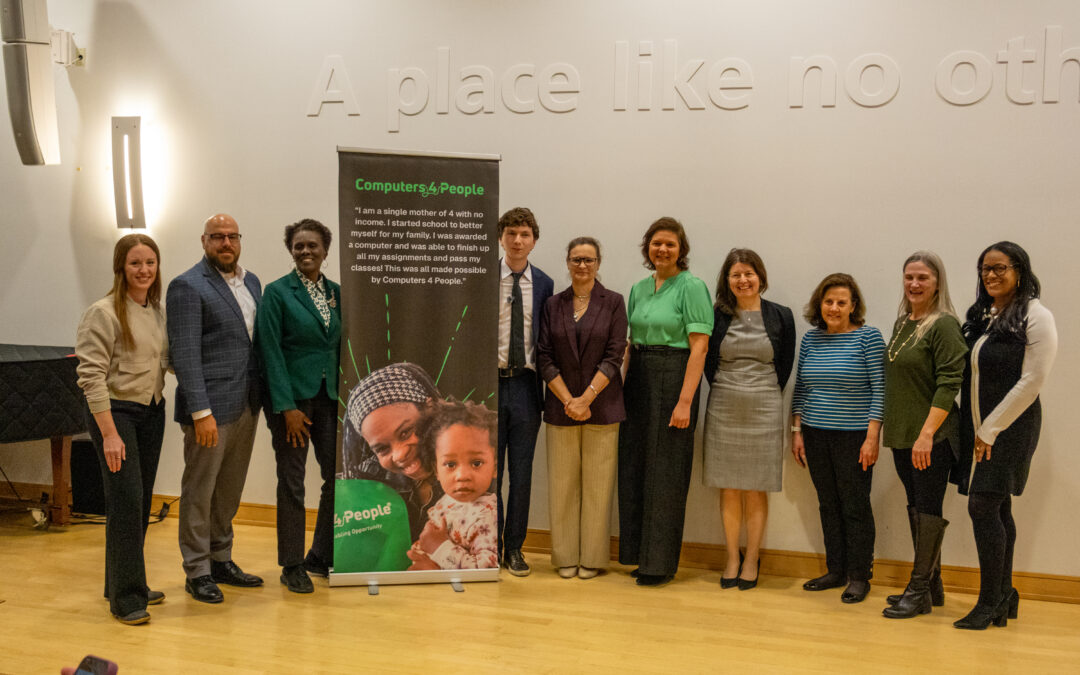HARTFORD PUBLIC LIBRARY PARTNERS TO PROVIDE FREE LAPTOPS TO STUDENTS